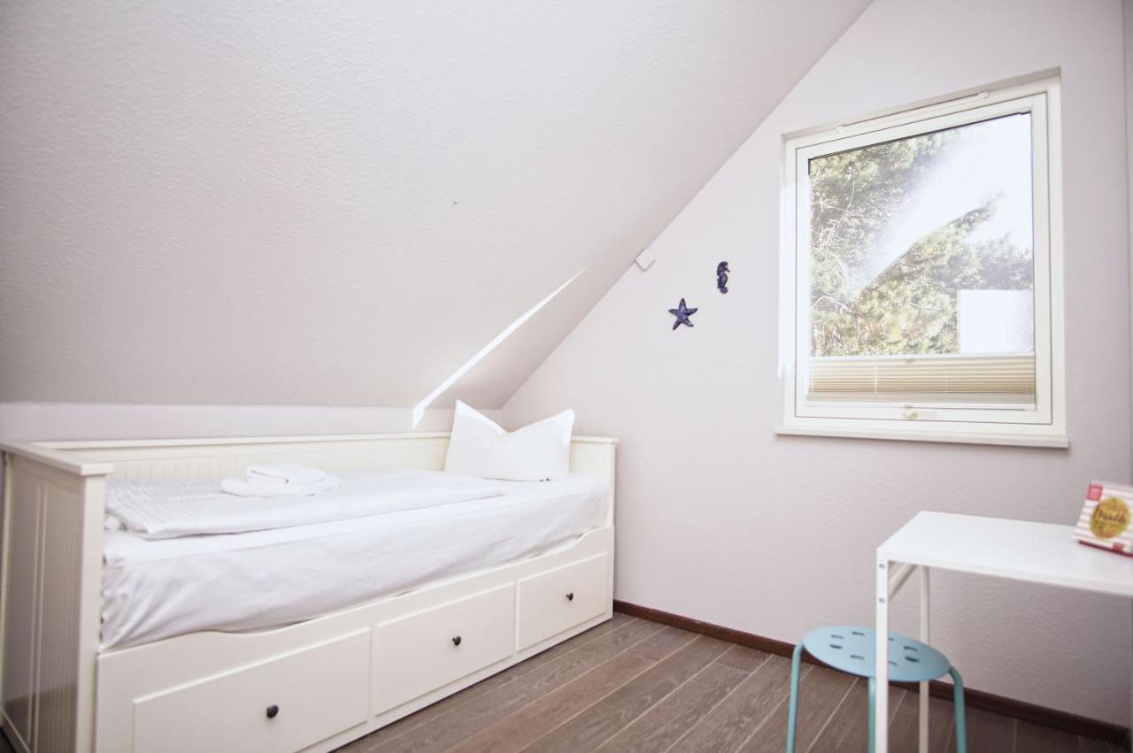 Komfortables Haus Mit Kamin, Sauna, Garten, Terrasse - Ferienhaus Sternschnuppe Wiek auf Rügen Exterior foto